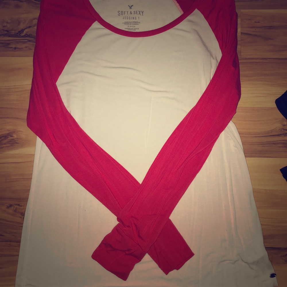 American Eagle top